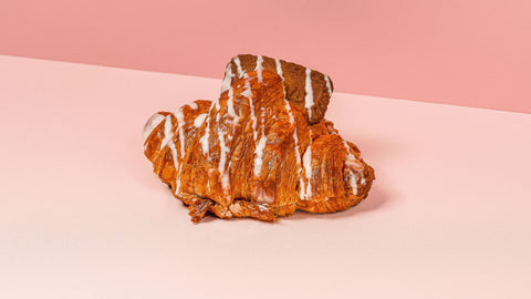 Lotus Croissant